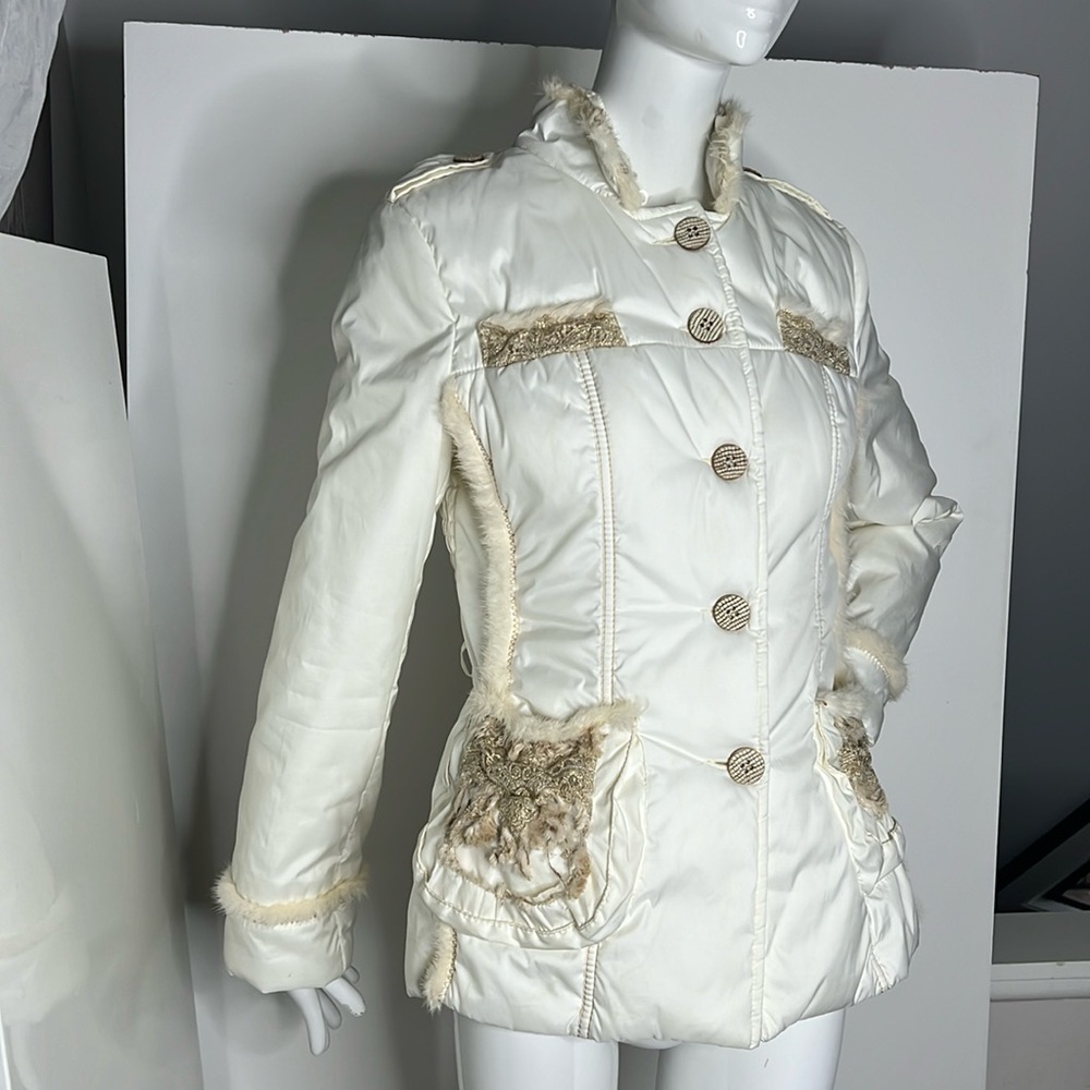 Roccobarocco Size 42 Cream White Down Rabbit Fur Trim Fitted Zip Jacket
